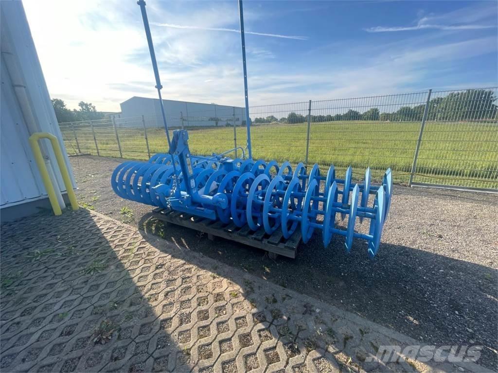 Lemken Diamant 16 Aratri reversibili