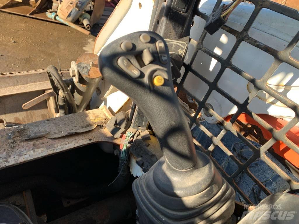 Bobcat S 550 Mini Pale Gommate