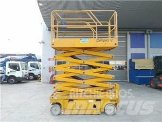 Haulotte Compact 12 Piattaforme a pantografo