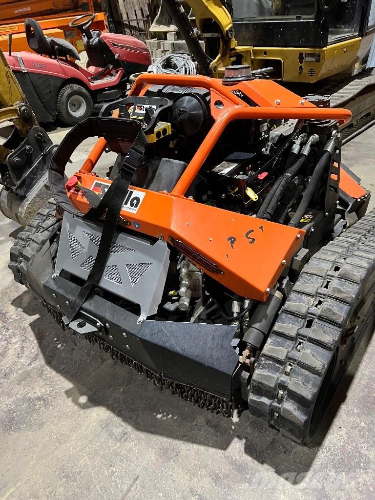  Stella URUS 100 Robot tagliaerba