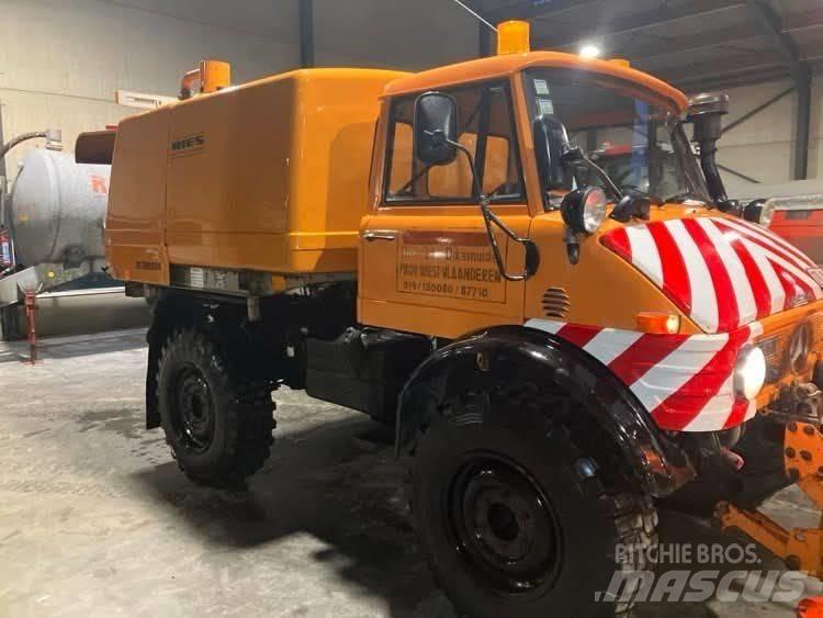 Mercedes-Benz unimog Spazzatrici