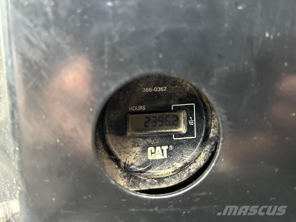 CAT 303.5 E CR Miniescavatori