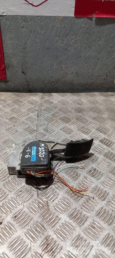 MAN TGA    81259706094 Cabine e interni