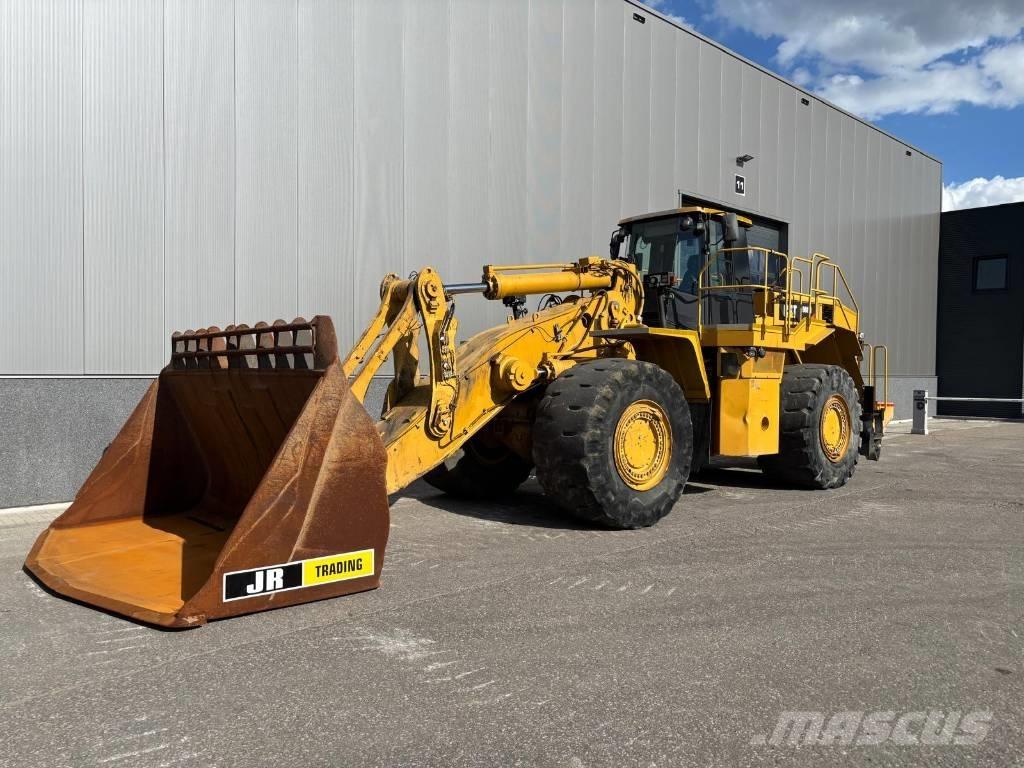 CAT 988 H Pale gommate