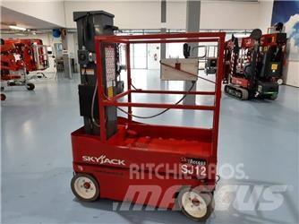 SkyJack SJ 12 Sollevatori verticali