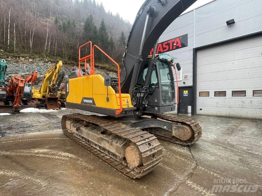 Volvo EC 220 EL Escavatori cingolati