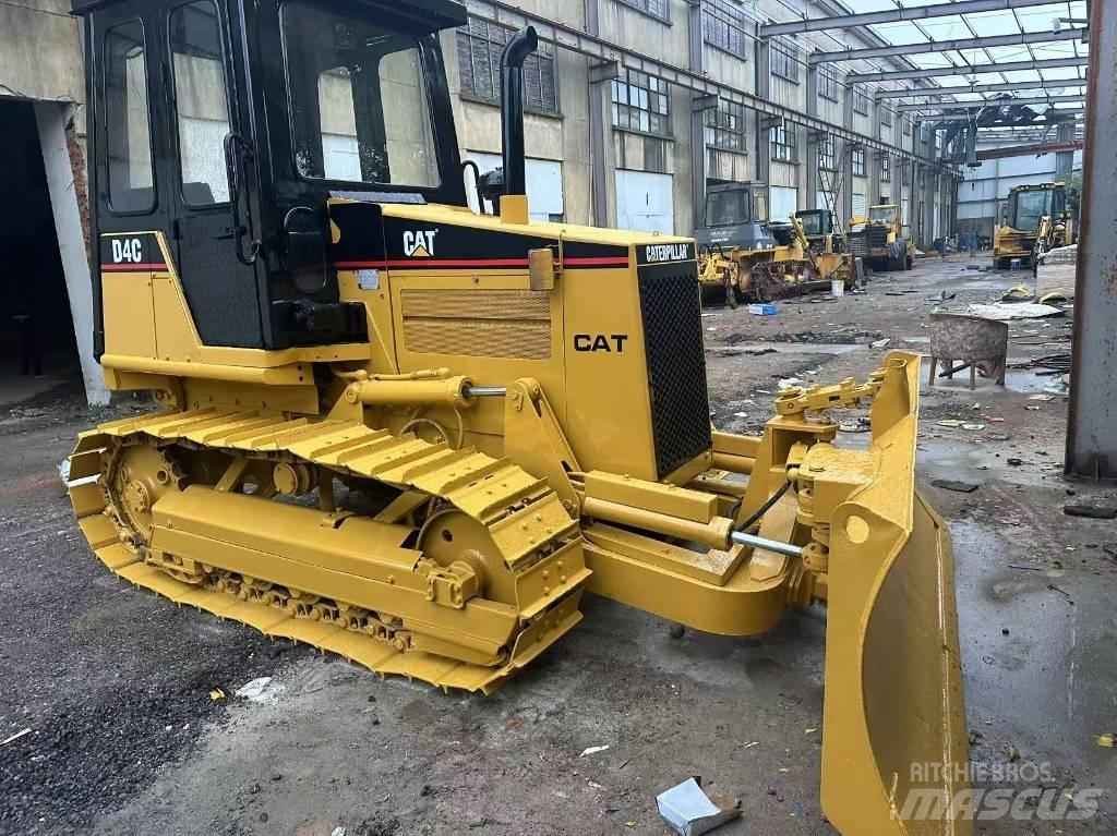 CAT D 4 C Dozer cingolati