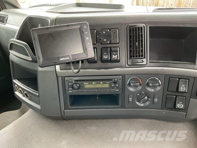 Volvo FM 380 Camion con gancio di sollevamento