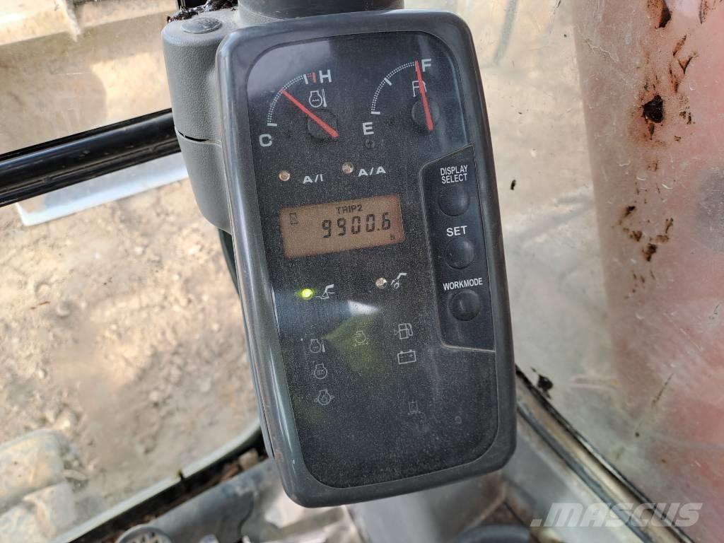 Hitachi ZX135US Escavatori cingolati