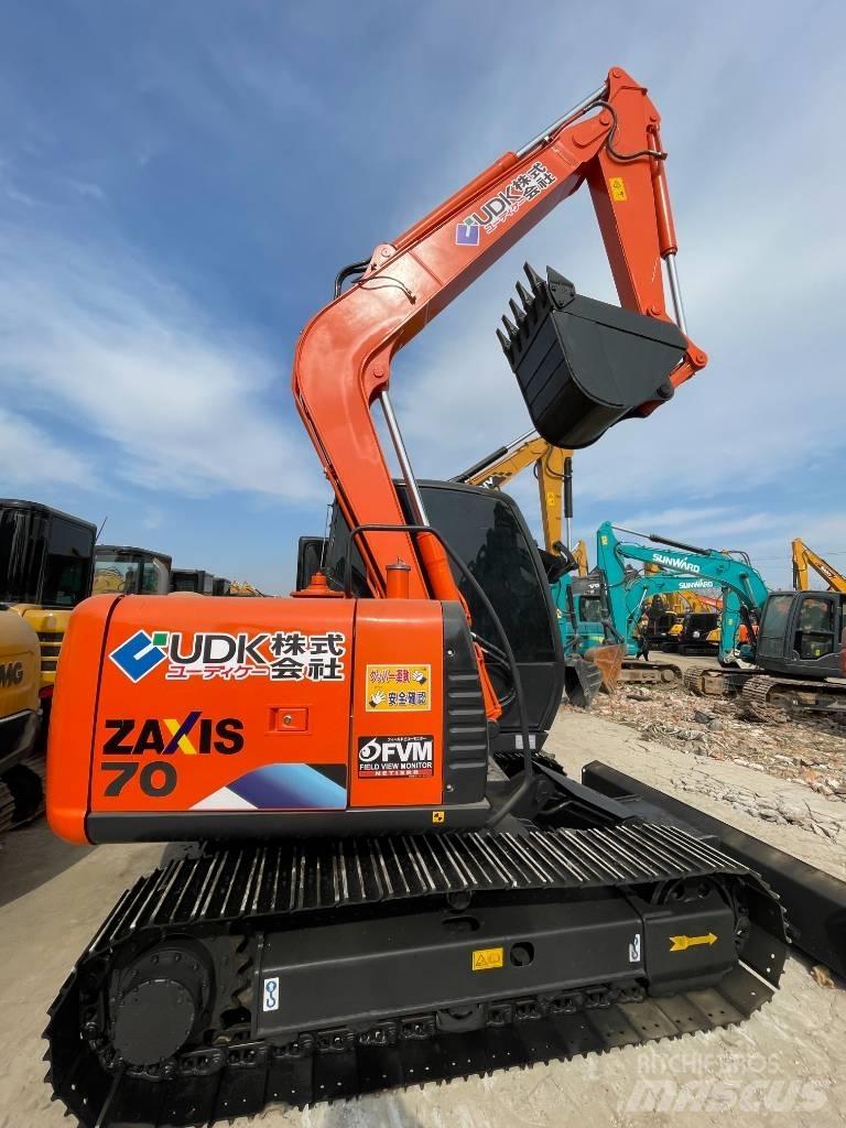 Hitachi 70 Miniescavatori
