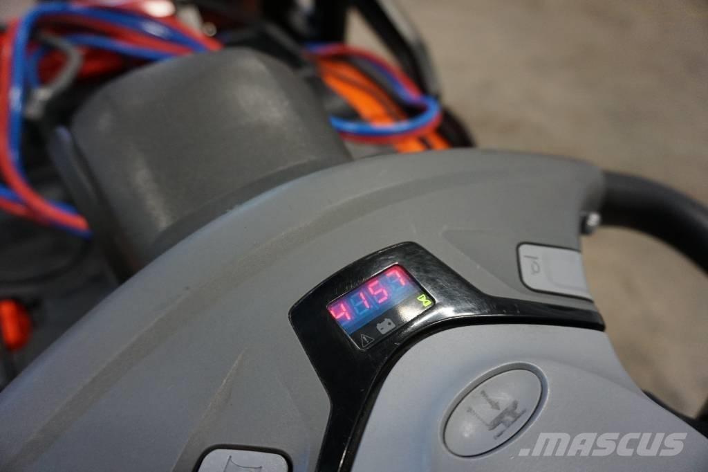 Toyota SPE120L Transpallet uomo a terra