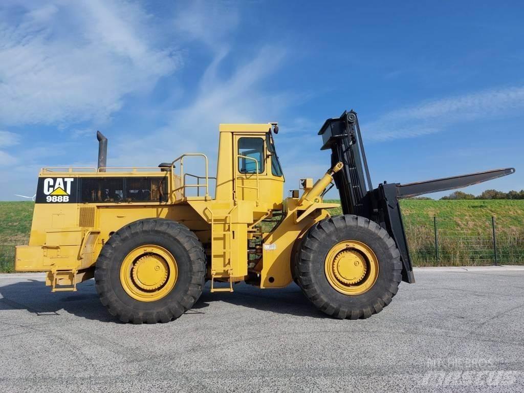 CAT 988 B Pale gommate