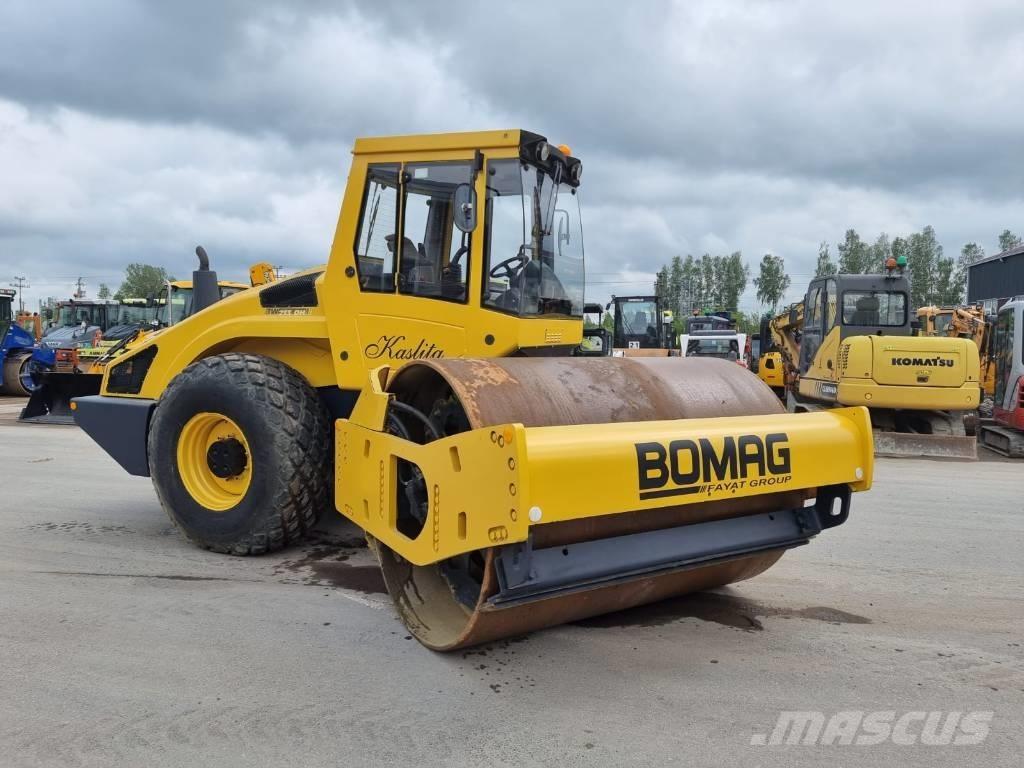 Bomag BW 213 D H-4 Rulli monotamburo