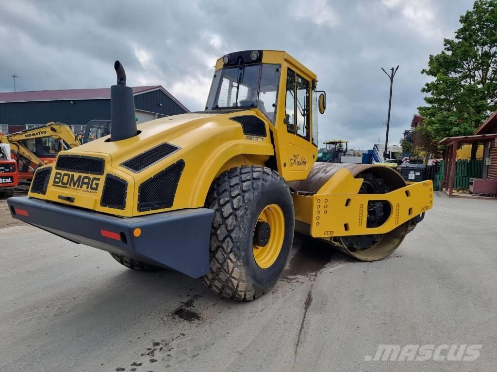 Bomag BW 213 D H-4 Rulli monotamburo
