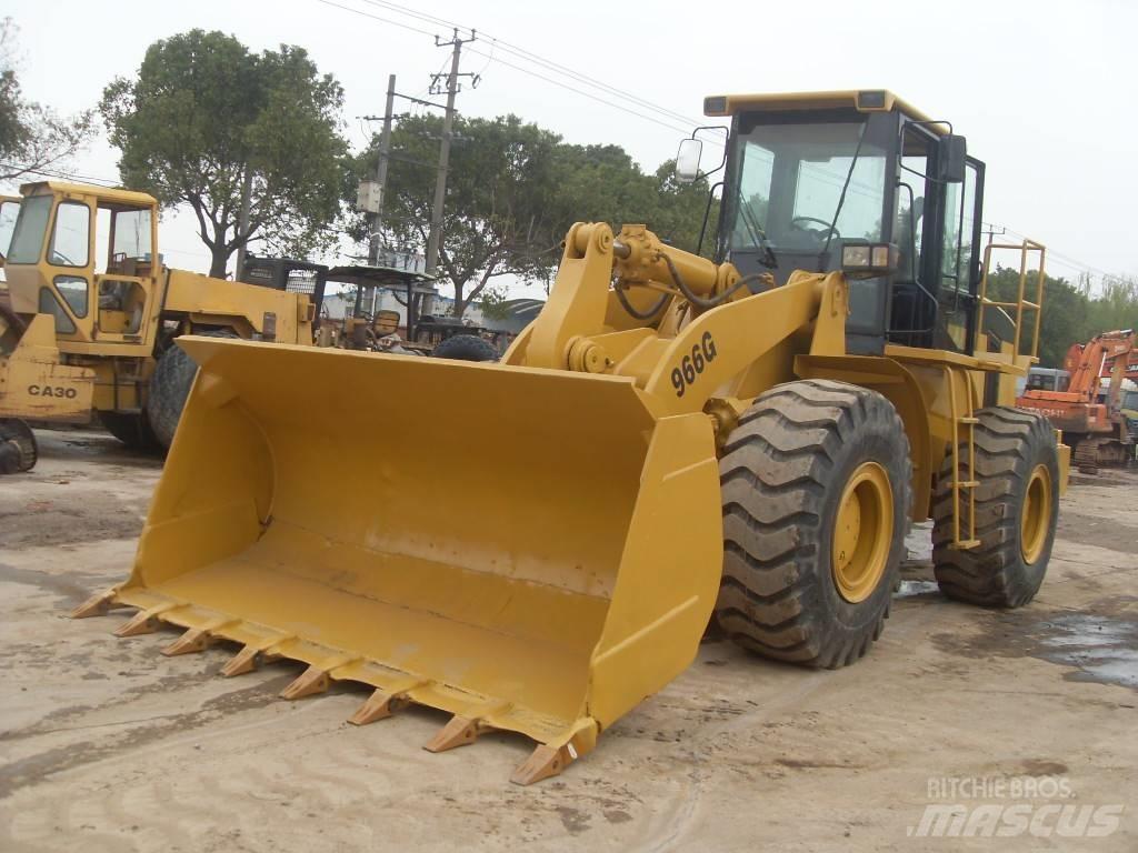 CAT 966G Pale gommate