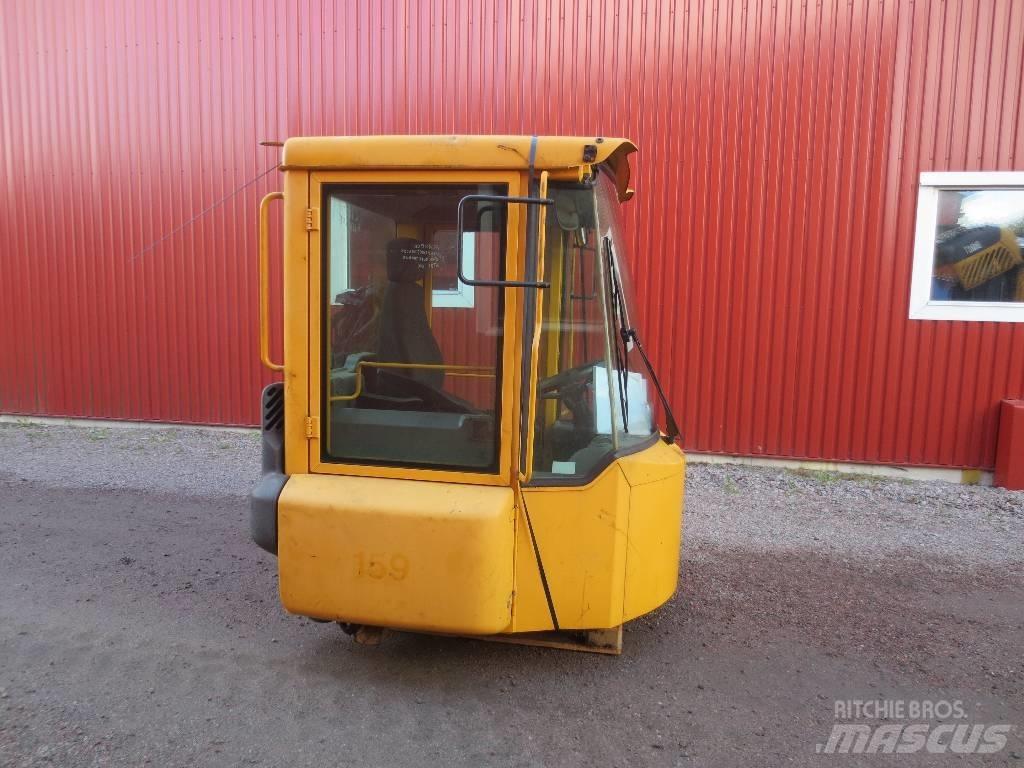 Volvo L 180 D Cabine e interni