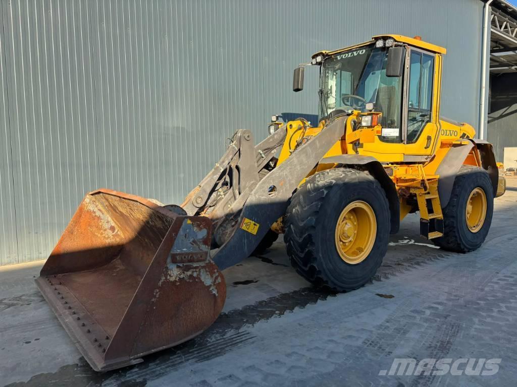 Volvo L60F Pale gommate