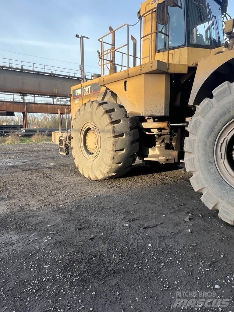 CAT 990 Pale gommate