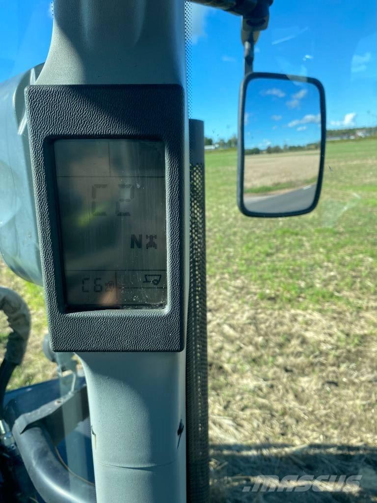 CLAAS Arion 620 Trattori