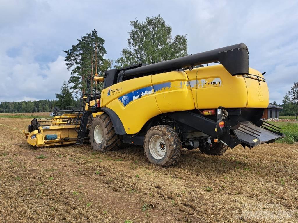 New Holland CX 8080 Mietitrebbiatrici