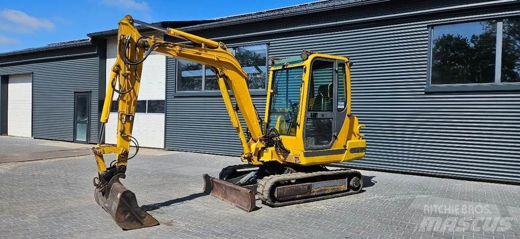 Yanmar B37 V Miniescavatori