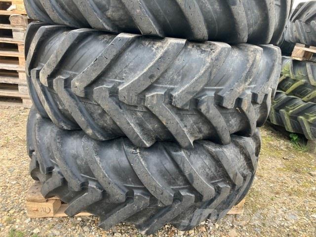  - - - 440/80R28 Pneumatici, ruote e cerchioni