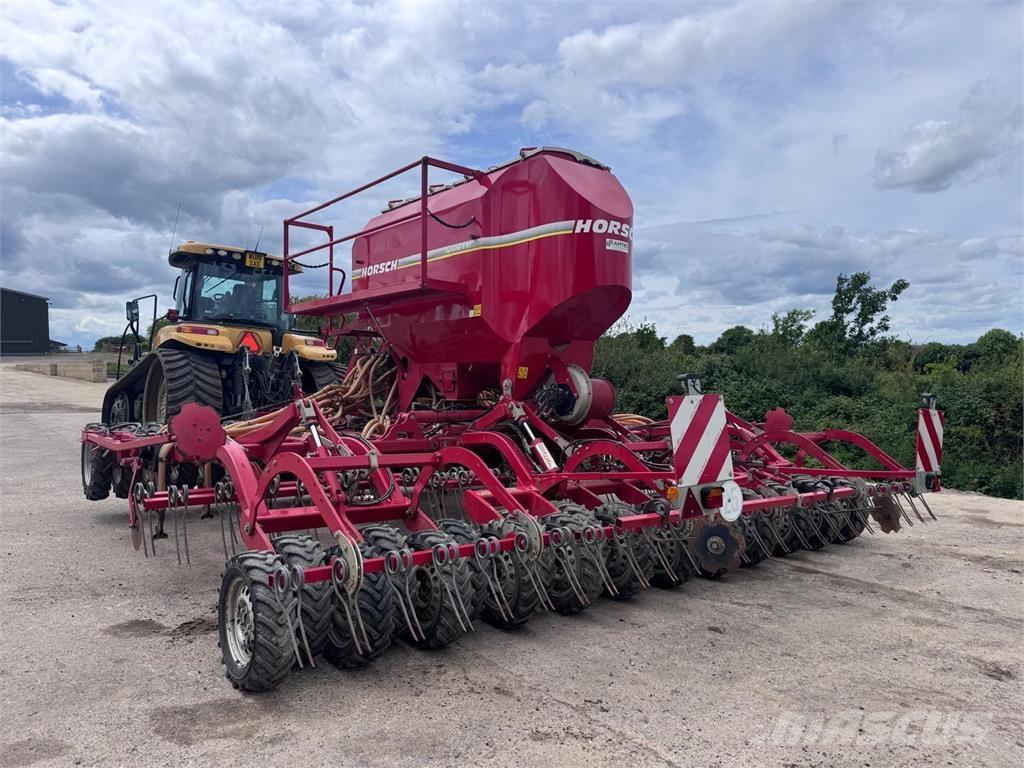 Horsch Spritner 6 ST Perforatrici