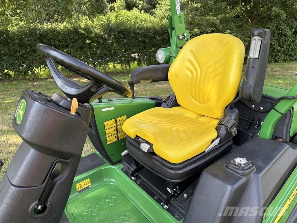 John Deere 1570 Trattorini tagliaerba