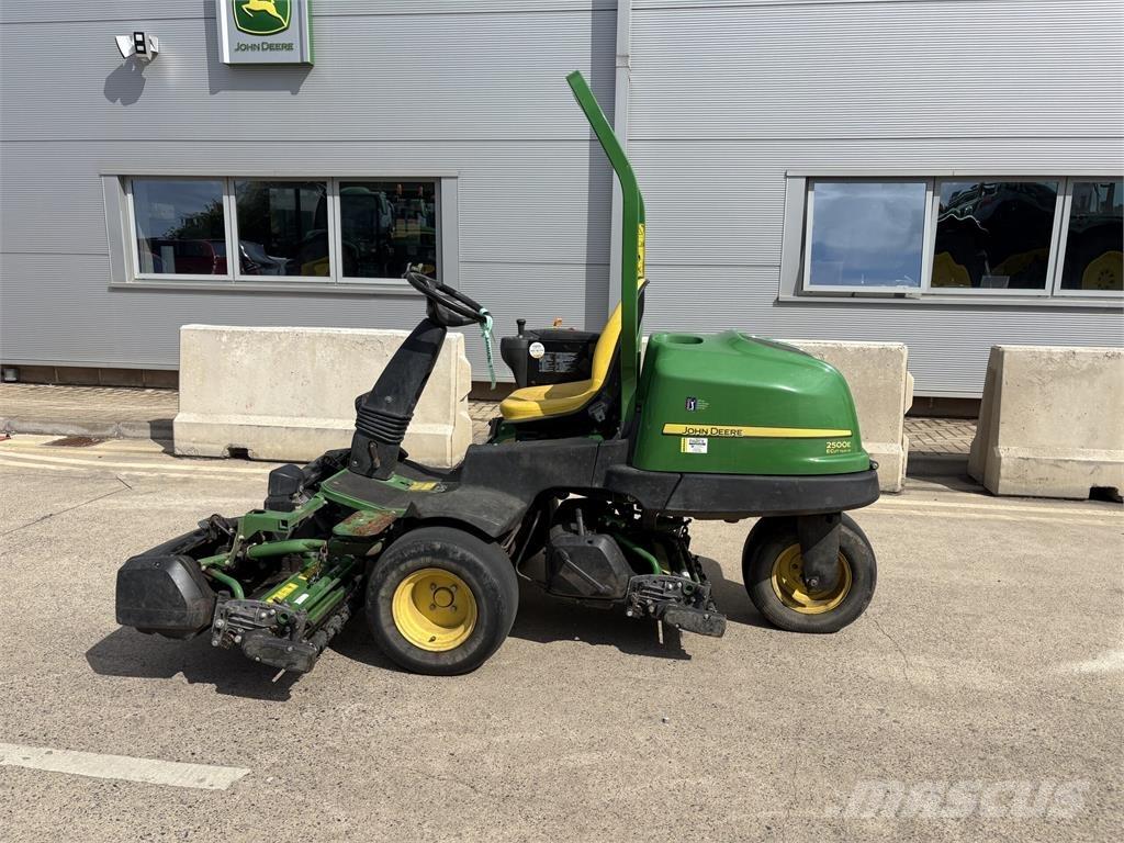 John Deere 2500E Tosaerba a spinta