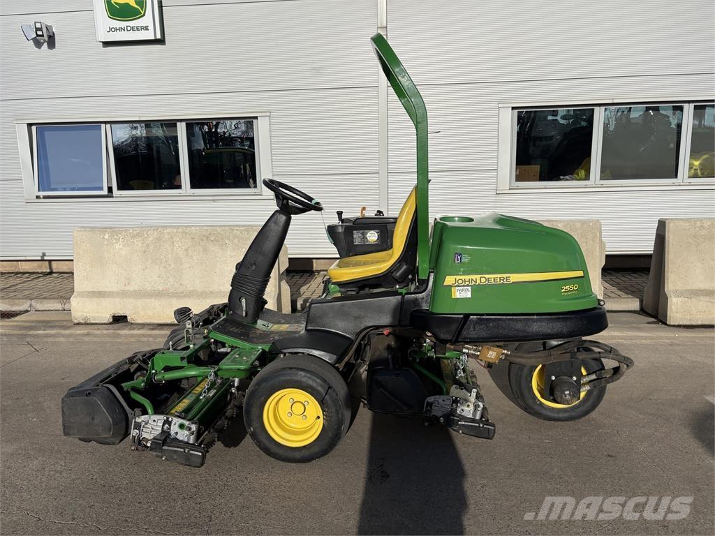 John Deere 2550 Tosaerba a spinta