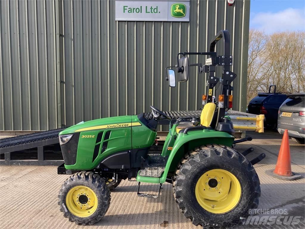 John Deere 3025E Trattori compatti