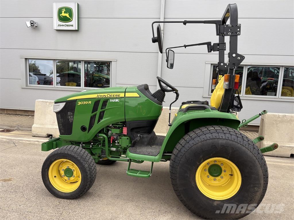 John Deere 3039R Trattori compatti