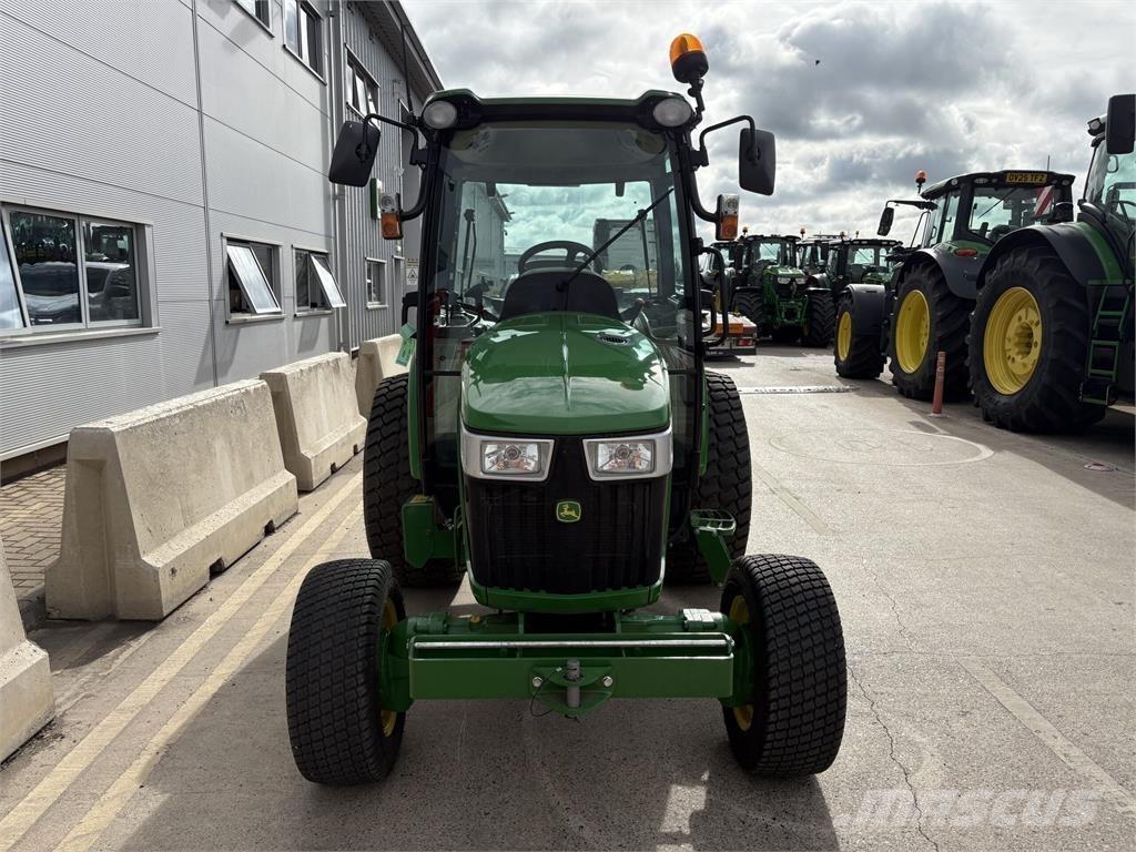John Deere 4066R Trattori compatti