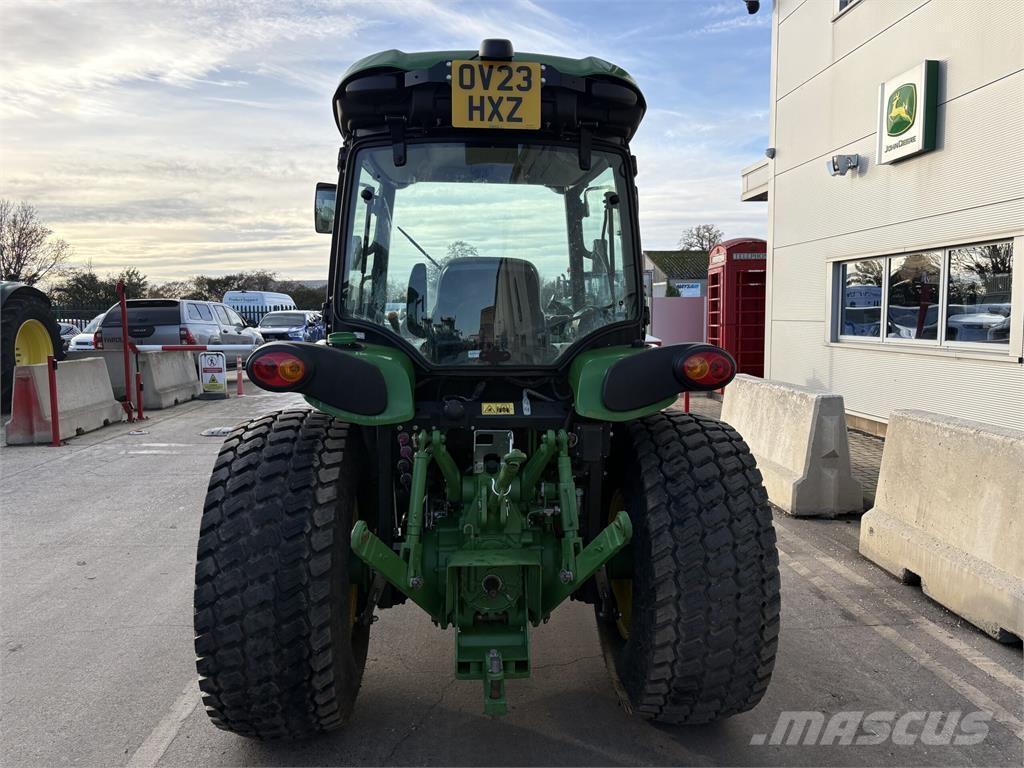 John Deere 4066R Trattori compatti