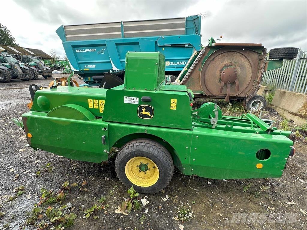 John Deere 459 Presse quadre