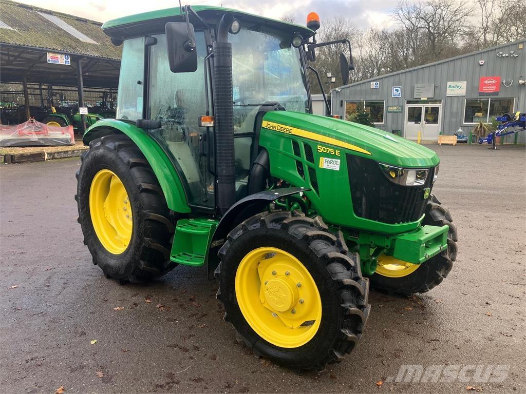 John Deere 5075E Trattori