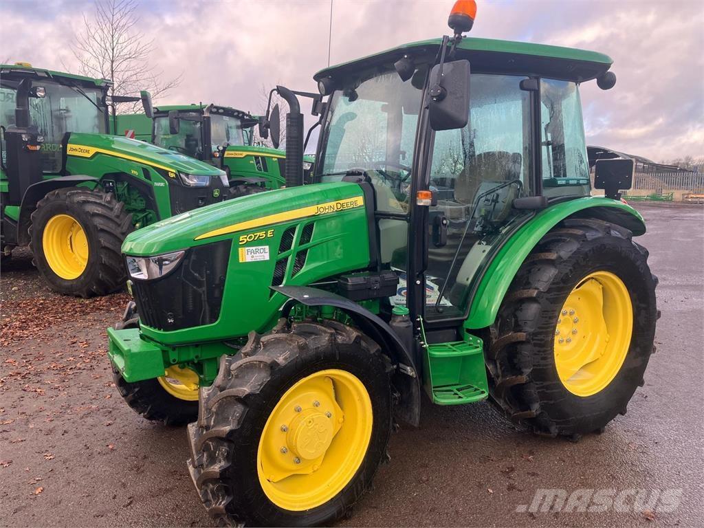 John Deere 5075E Trattori