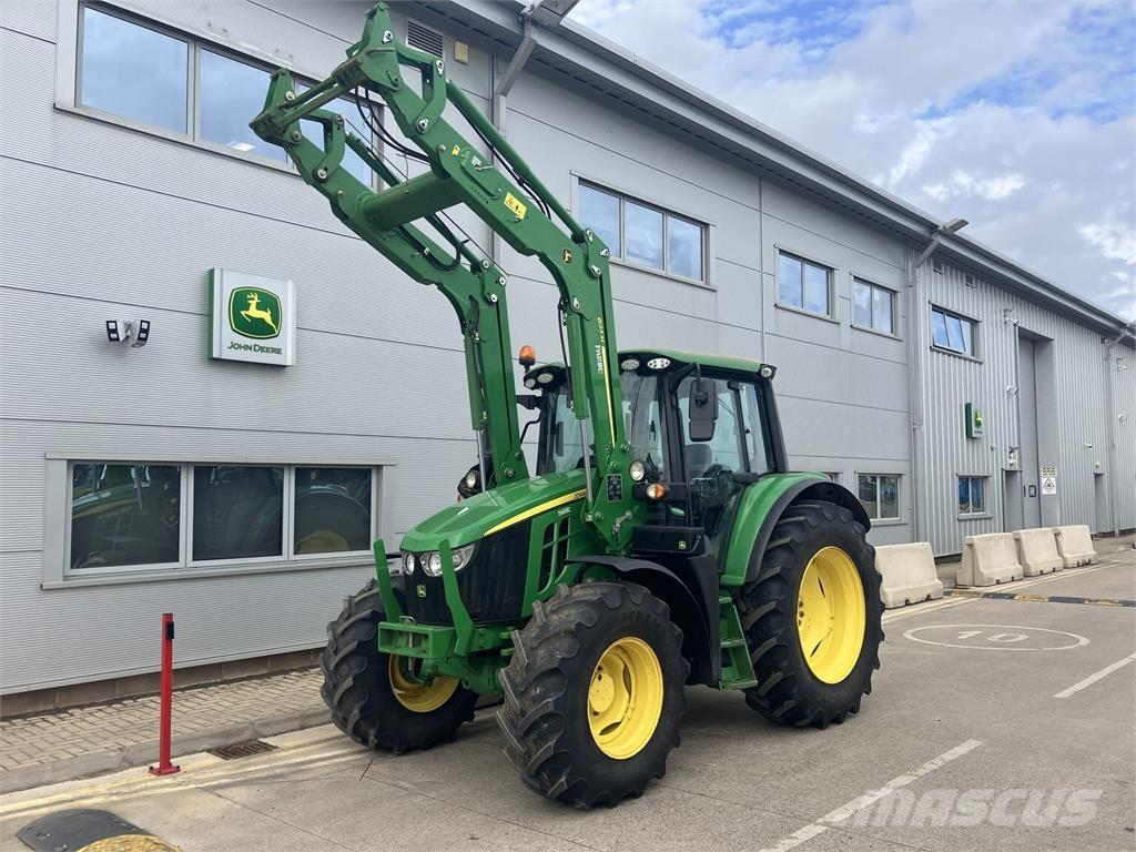 John Deere 6100M Trattori