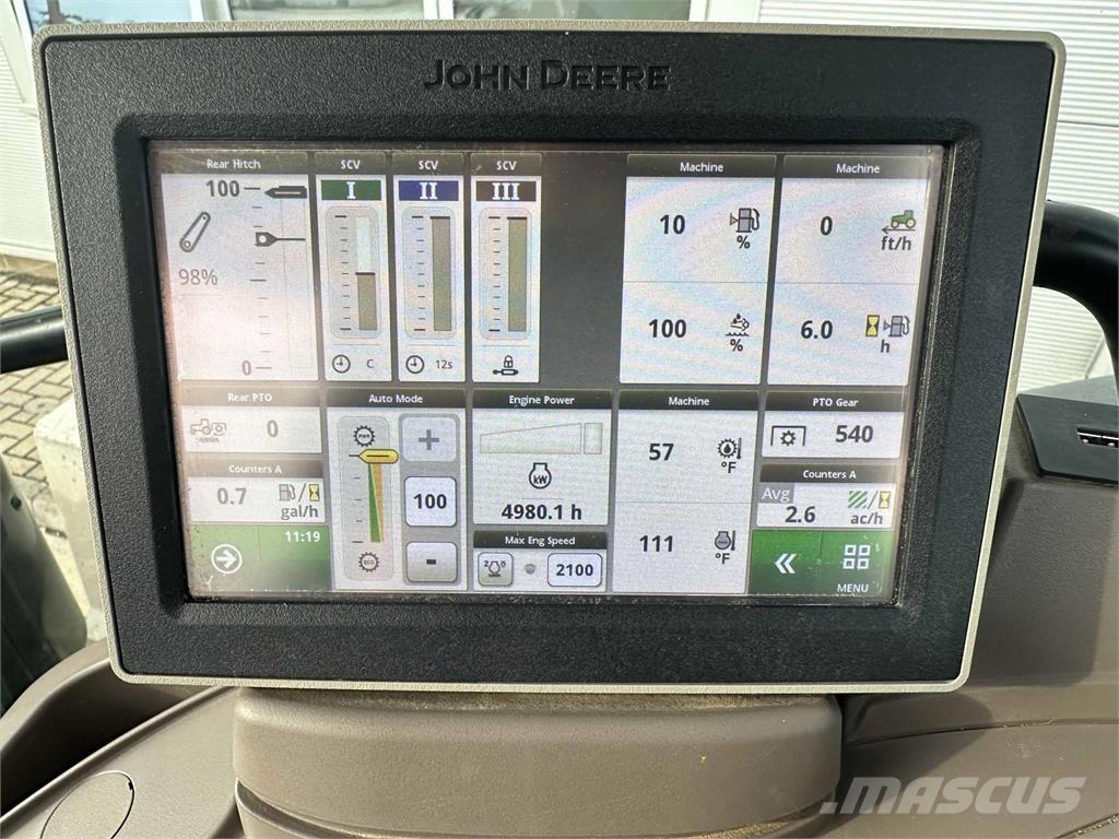 John Deere 6130R Trattori