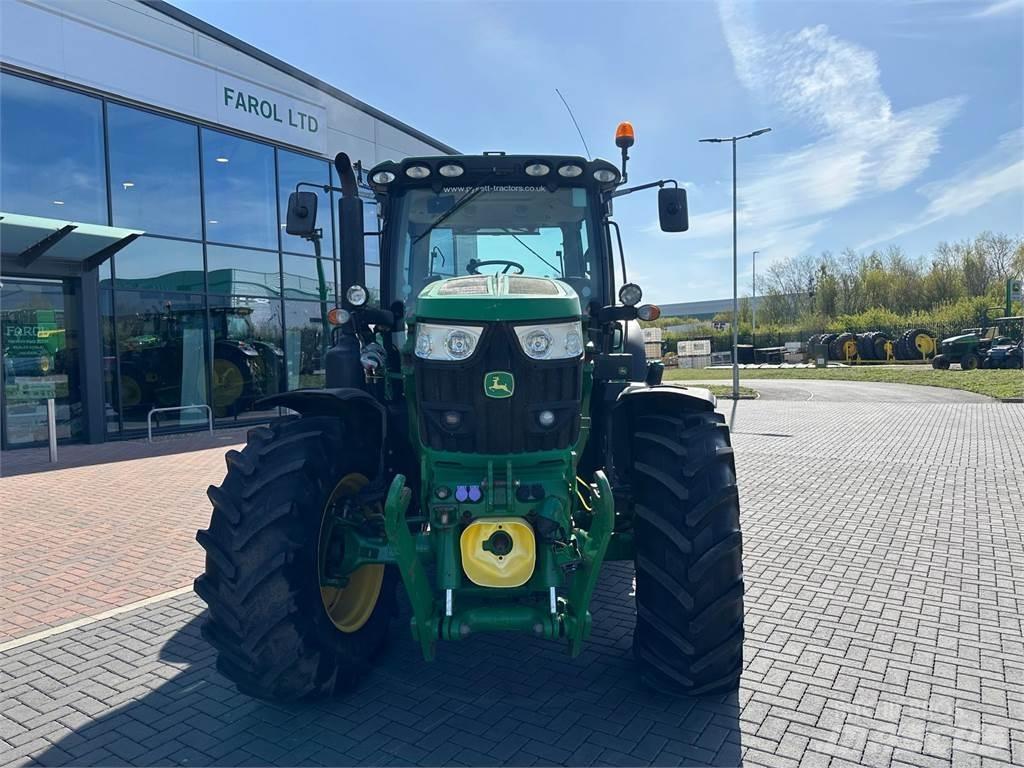 John Deere 6135R Trattori