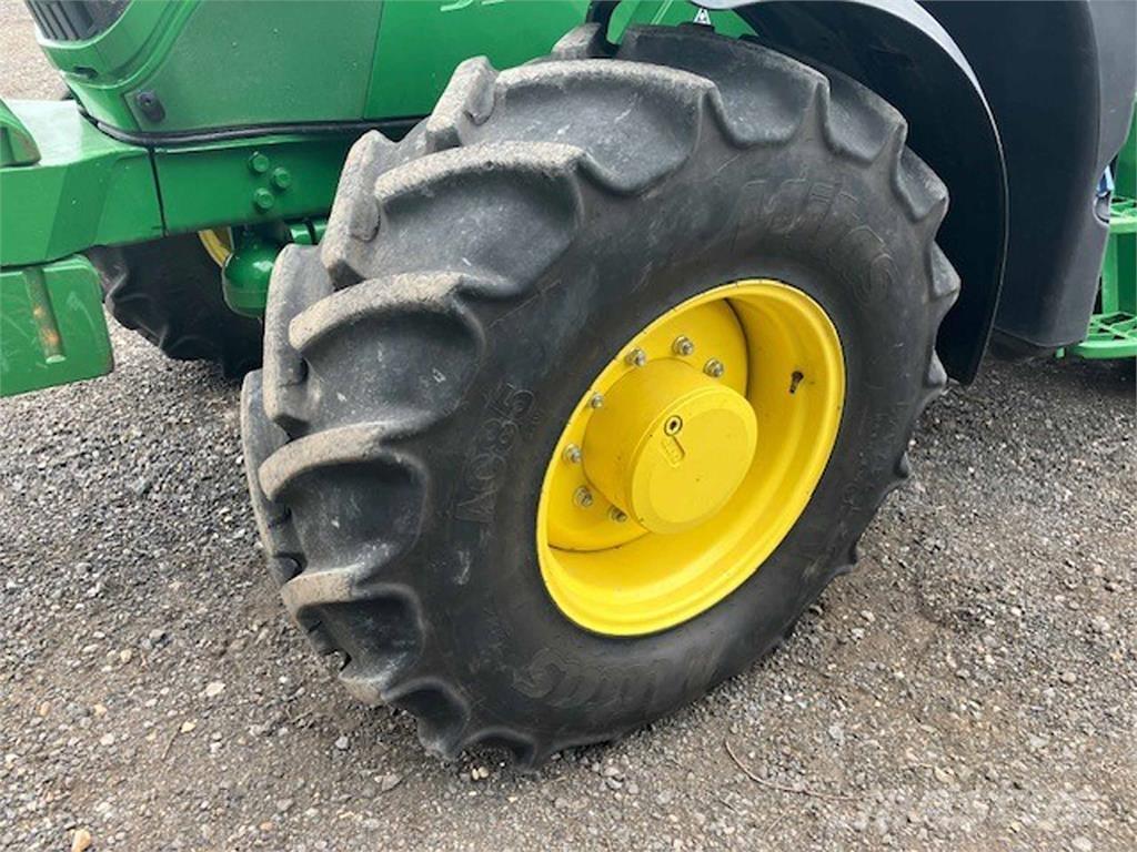 John Deere 6145M Trattori