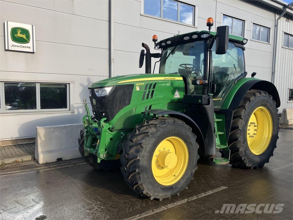 John Deere 6215R Trattori