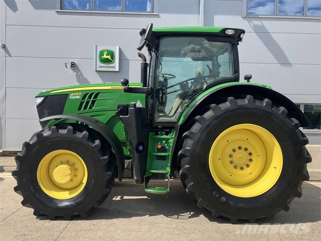 John Deere 6215R Trattori