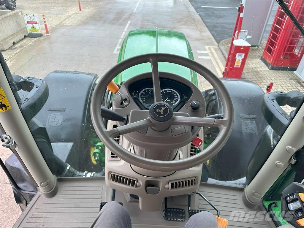 John Deere 6250R Trattori