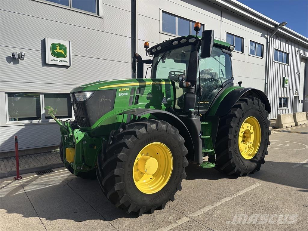 John Deere 6250R Trattori