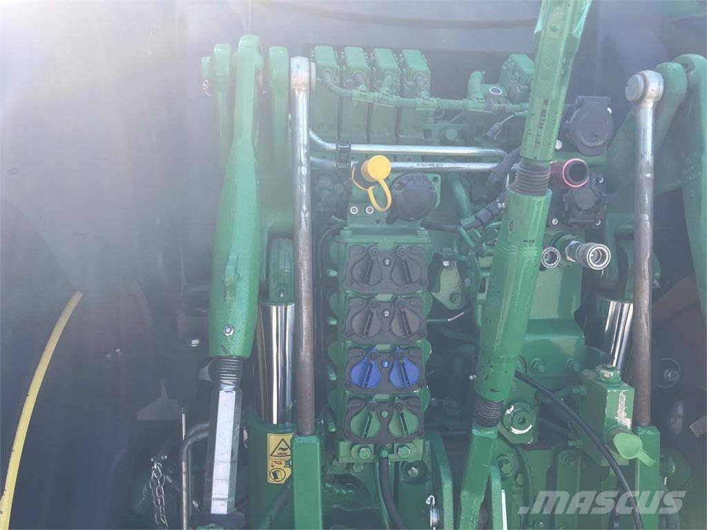John Deere 6R 155 Trattori