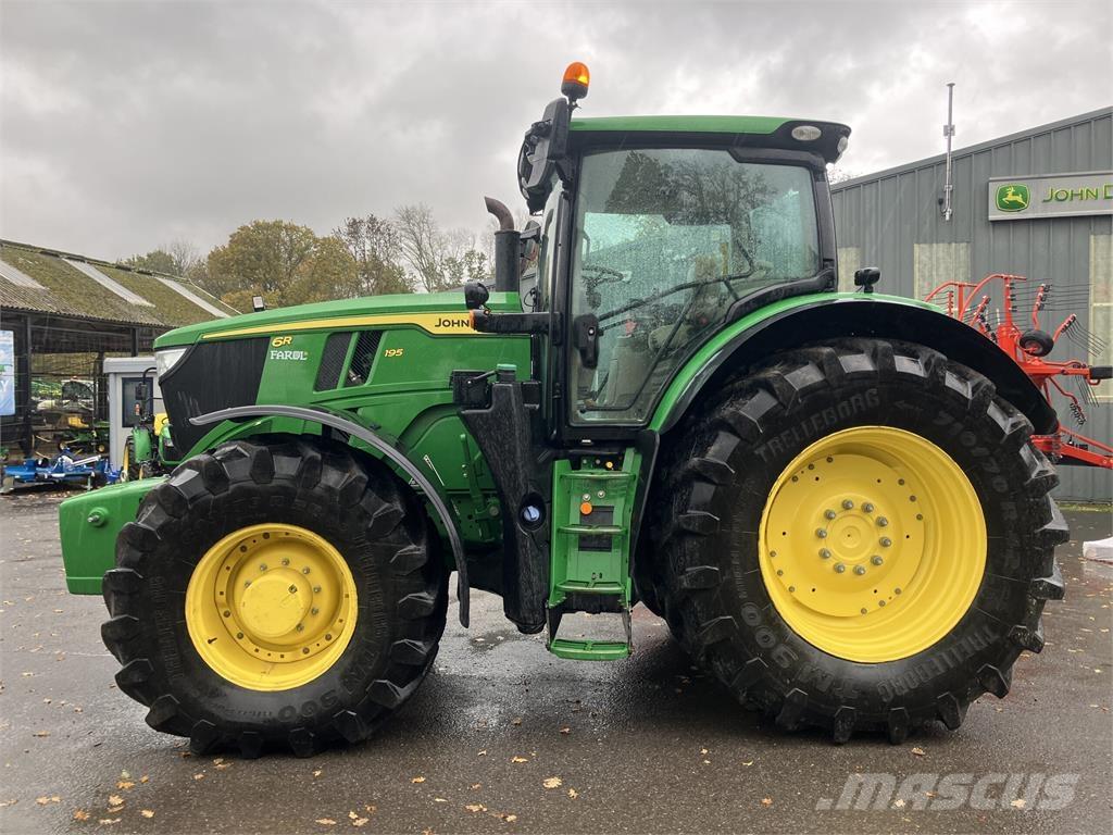 John Deere 6R 195 Trattori