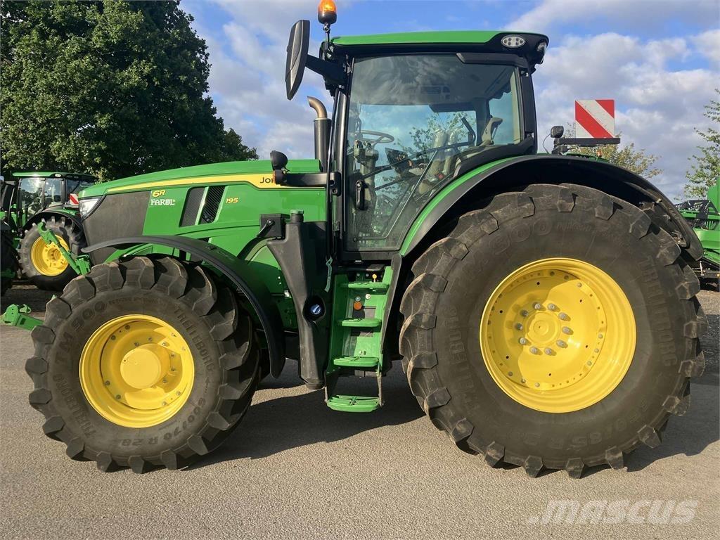 John Deere 6R 195 Trattori