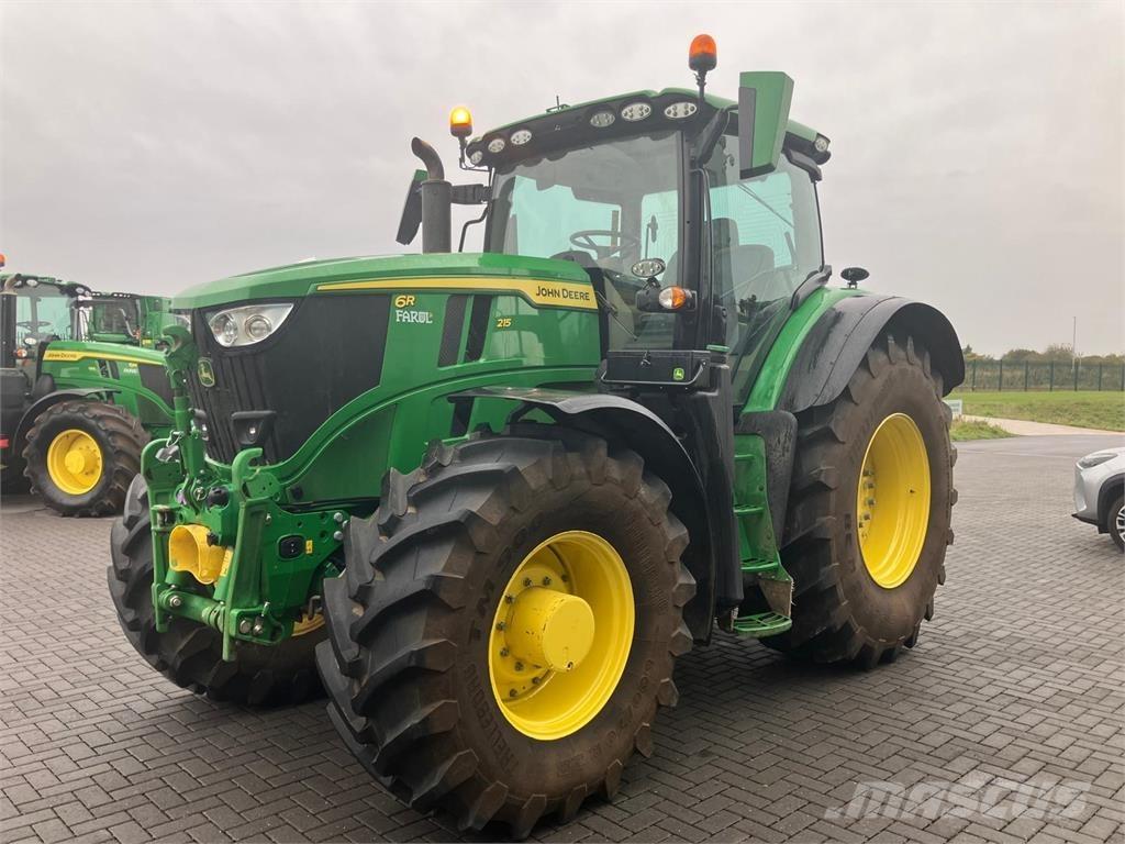 John Deere 6R 215 Trattori