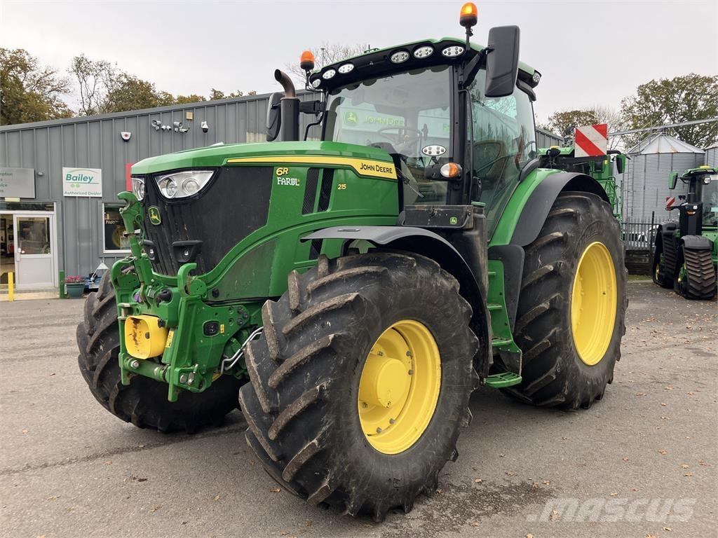 John Deere 6R 215 Trattori